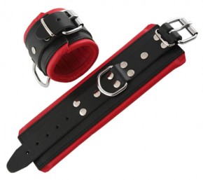 Leather Cuffs red